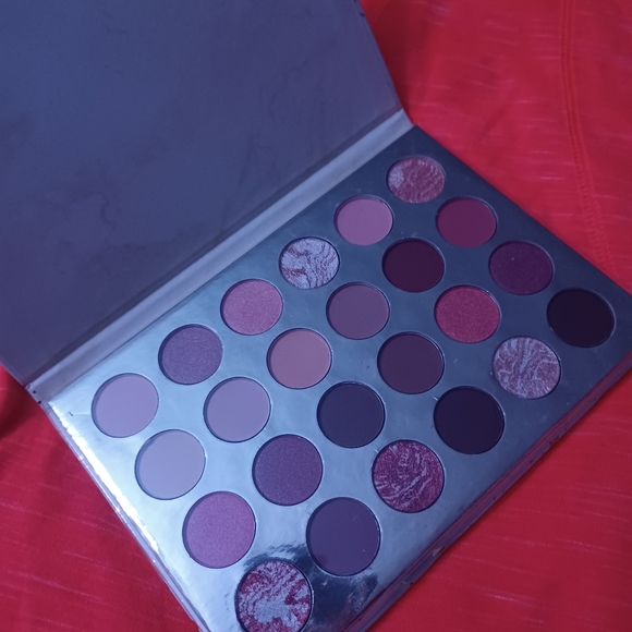 New pallet - Picture 3 of 3